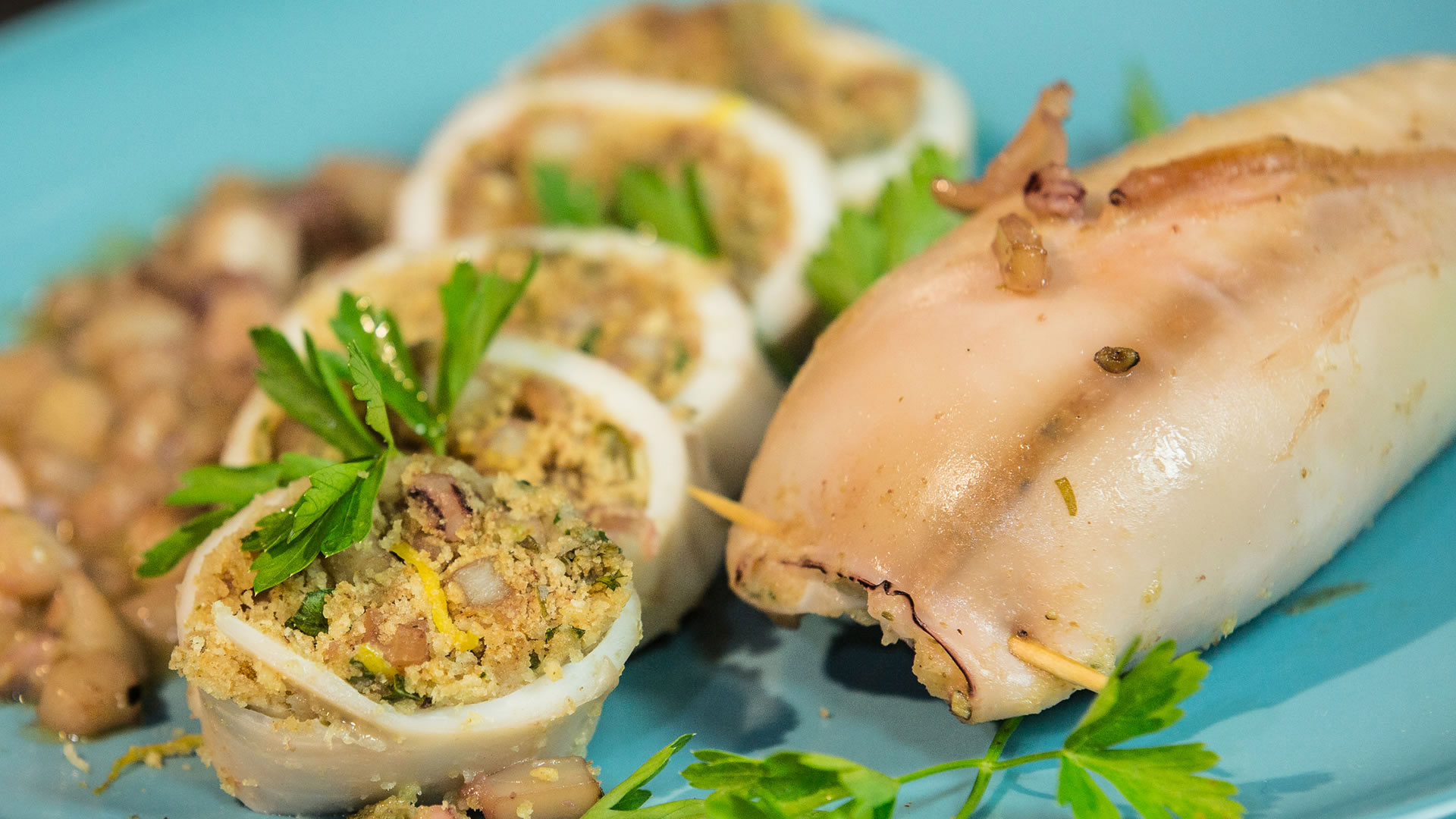 Фаршированные кальмары с рисом пошаговый рецепт Фаршированные кальмары с рисом пошаговый рецепт